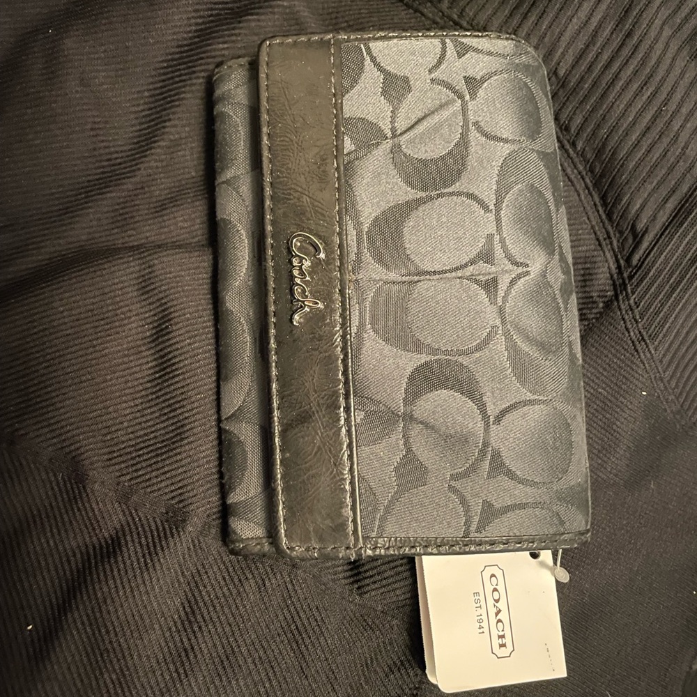 Coach wallet , never used with tags